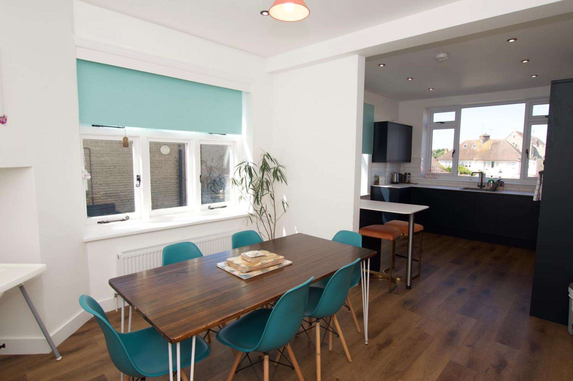 Beautiful Large 3-Bed Coastal Flat With Parking. Apartman Frinton-on-Sea Kültér fotó